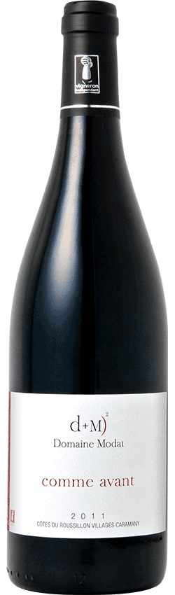 Bouteille de vins Côtes du Roussillon Villages Rouge comme avant du Domaine Modat